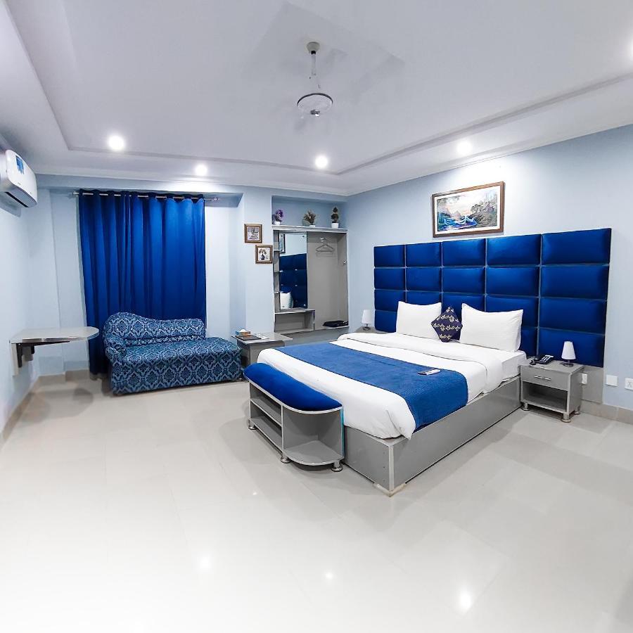 Hotel Crown Inn Multan Luaran gambar