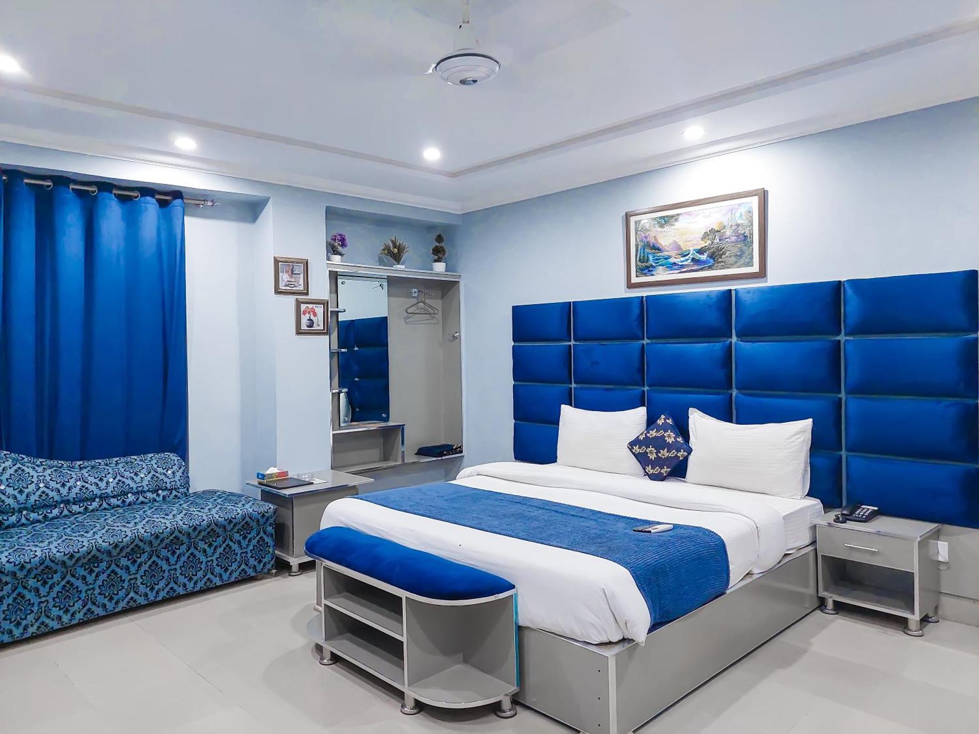 Hotel Crown Inn Multan Luaran gambar