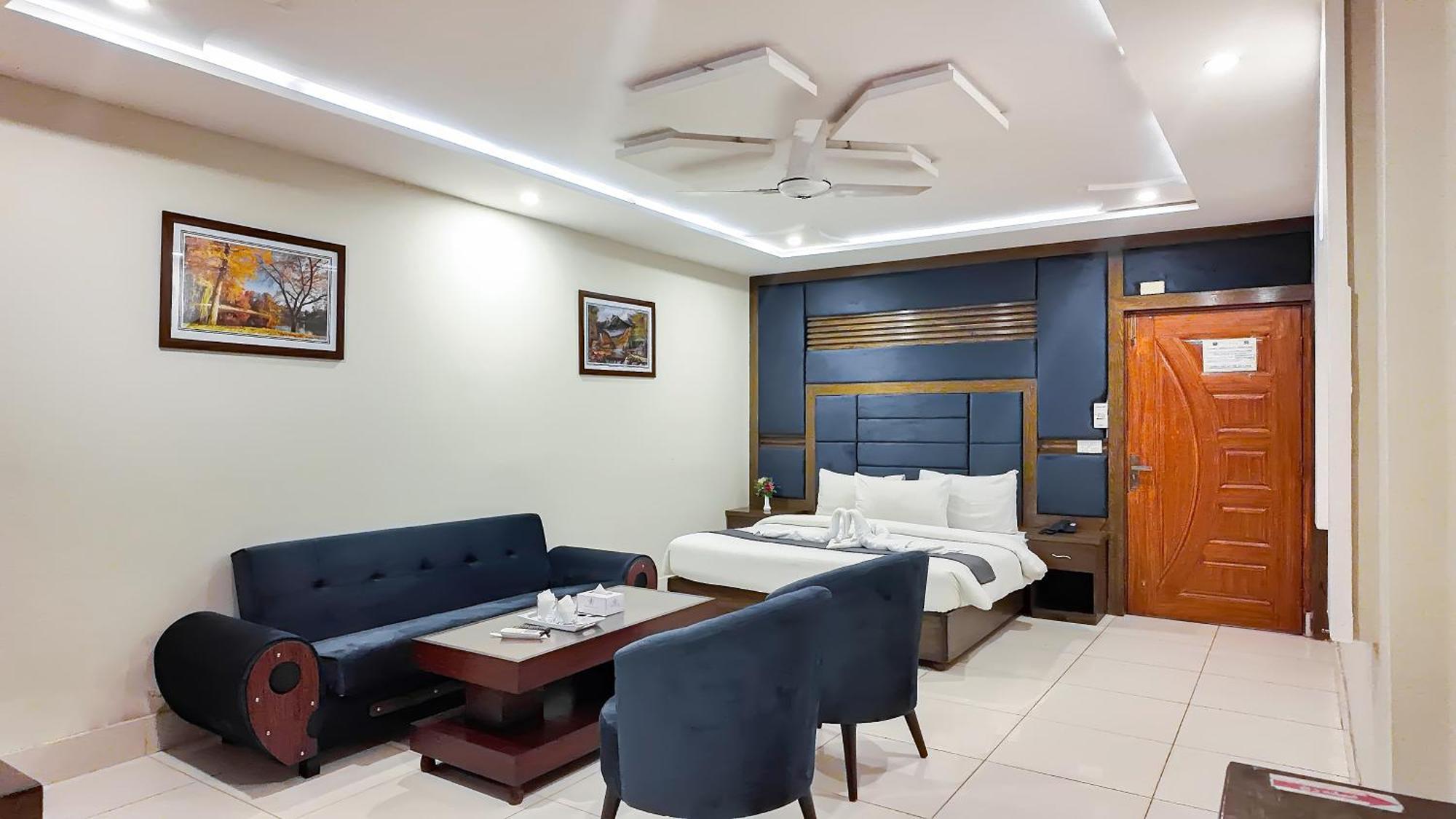 Hotel Crown Inn Multan Luaran gambar