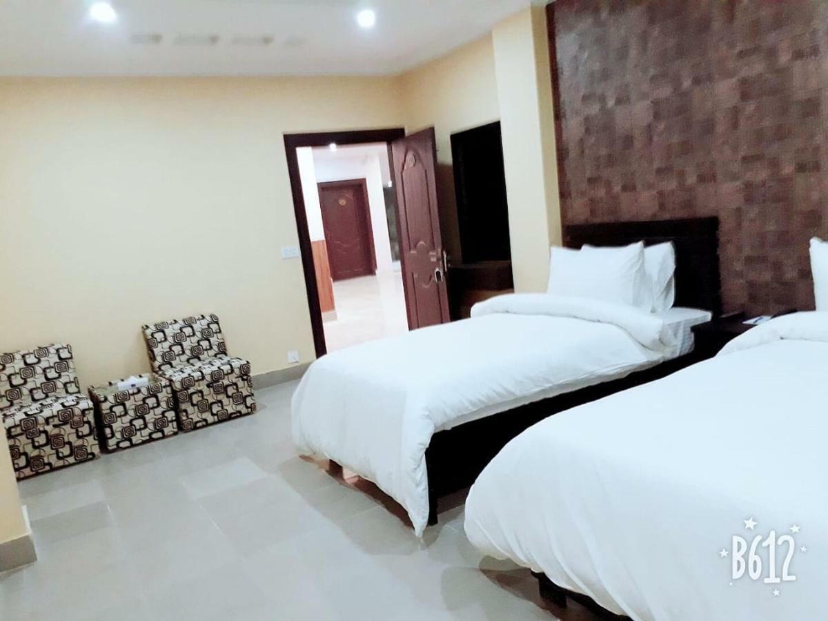 Hotel Crown Inn Multan Luaran gambar