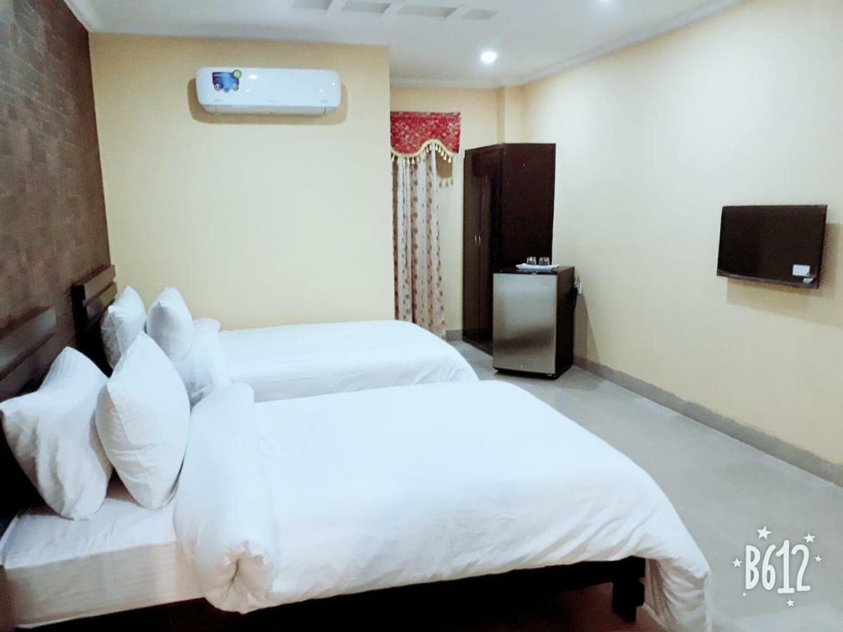Hotel Crown Inn Multan Luaran gambar